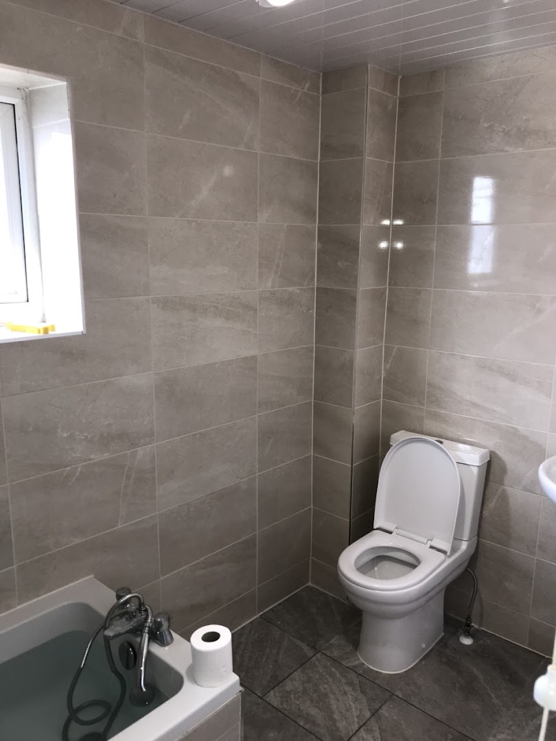 Kev The Tiler - Leeds — Photos 1